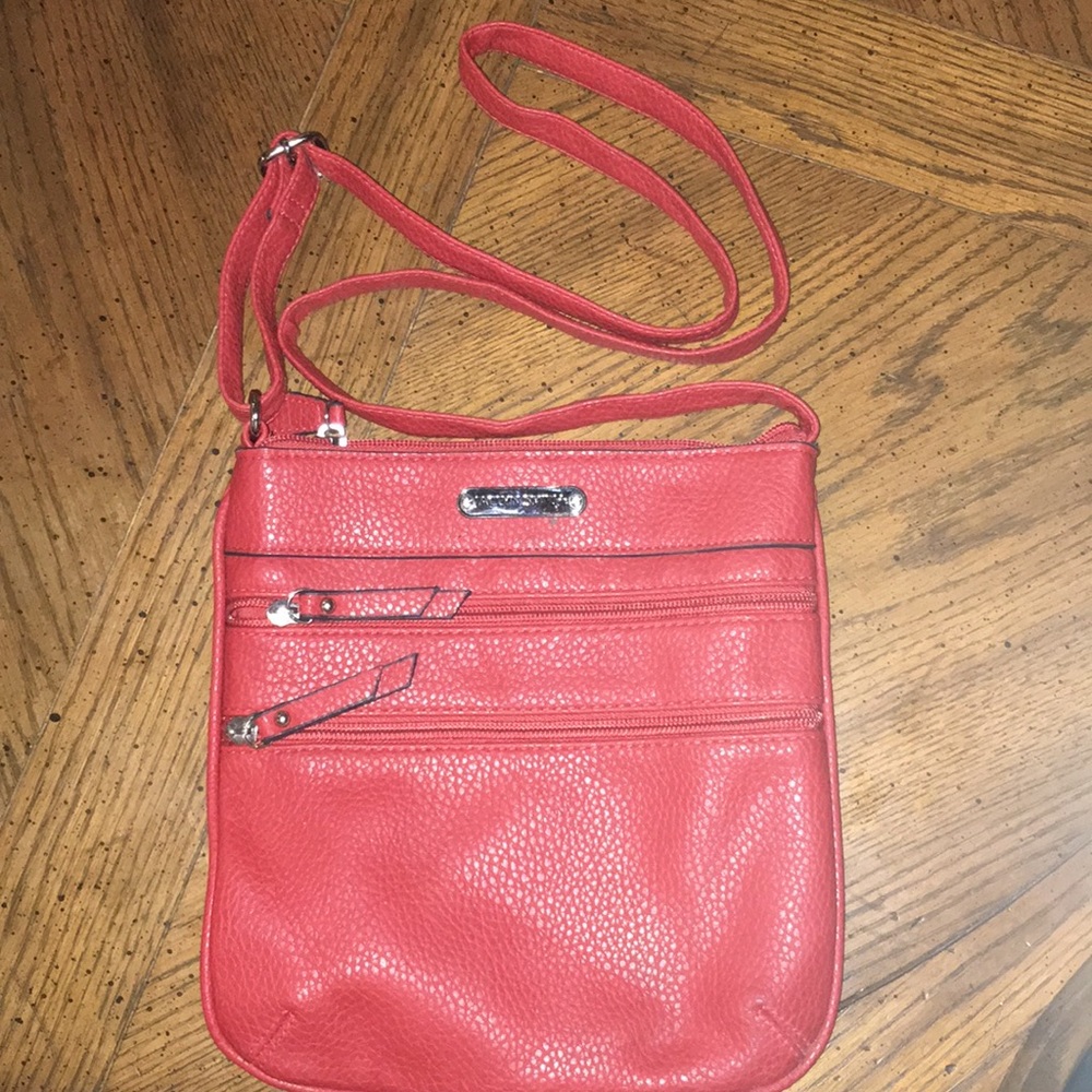 Jaclyn Smith Shoulder Strap Purse